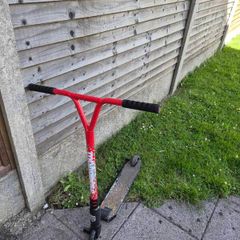 Mongoose Scooter