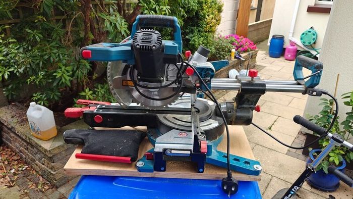 Mitre Saw