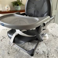 Chichi Booster Seat