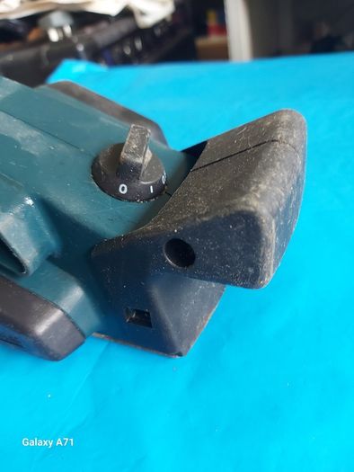 BLACK & DECKER KW713 Planer 400W in excellent condition, working perfect