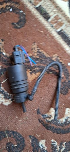 VW Wiper Bottle Pump