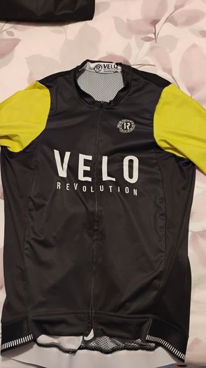 Cycling jersey  Velo revaloution