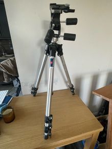 Manfrotto 144 tripod