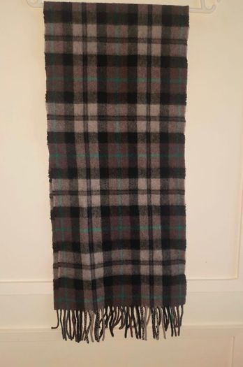 Royal Mile Scotland Scottish Experience lambs wool scarf in very good condition with no issues 29cm x 140cm FREE STANDARD POSTAGE INCLUDED