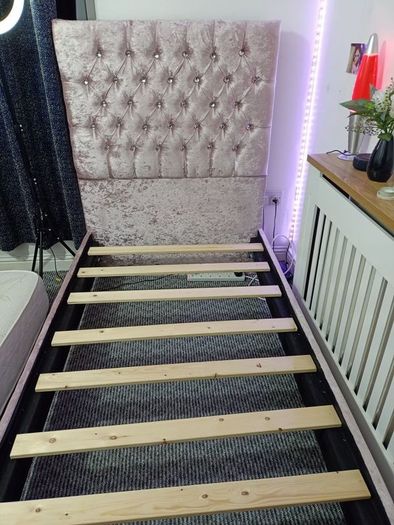 Single bed with mattress