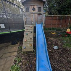 Playhouse/swing set