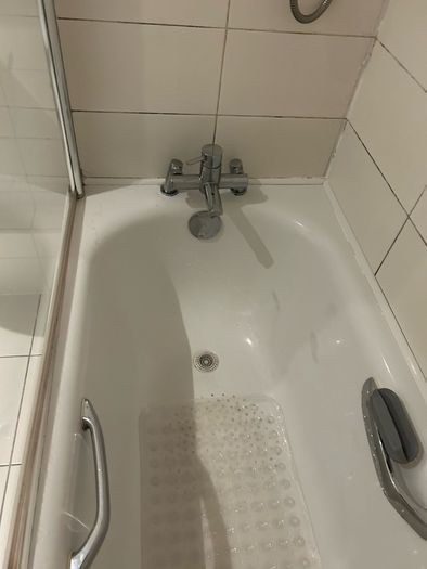 Bath 1600x700