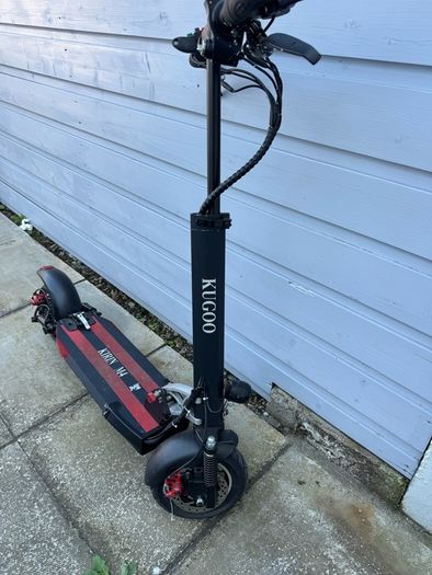 Kugoo Kirin M4 Electric Scooter