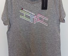 Tommy Hilfiger t-shirt