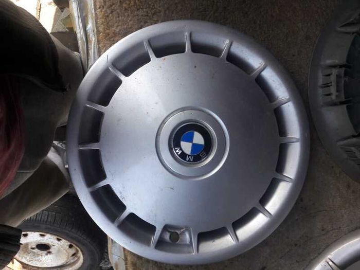 4 x BMW Genuine 1984-1992 BMW E30 325e 325i 528e 14" Wheel Trims Hubcaps