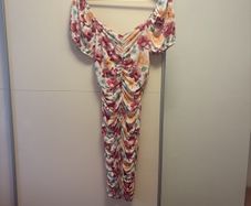 Woman's dress Fitted