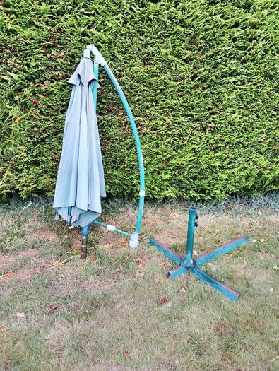 Garden patio parasol