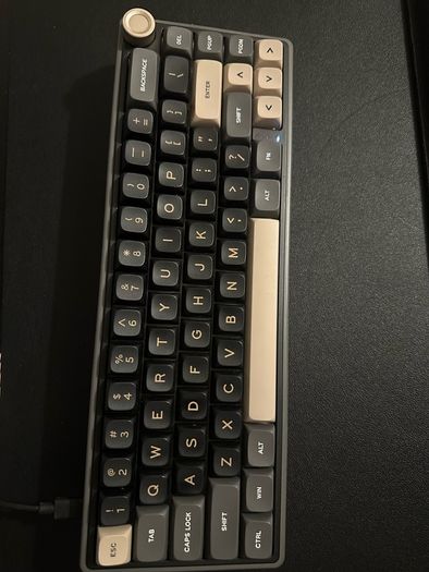 Royal Kludge R65 Wired Mechanical Keyboard