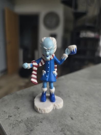 Professor Coldheart Carebear Mini Figure 1983-1984 Kenner A.G.C.