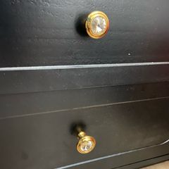 4 door knobs