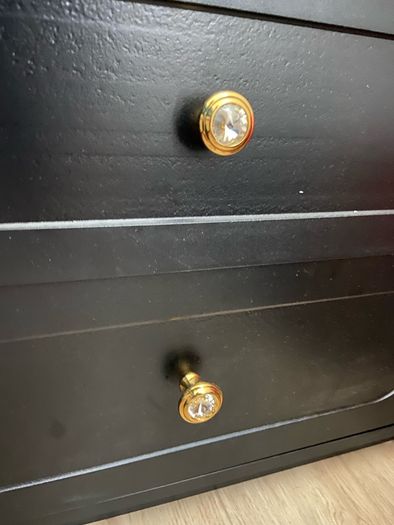 4 door knobs
