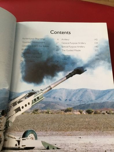 Book. Twentieth Century War Machines LAND