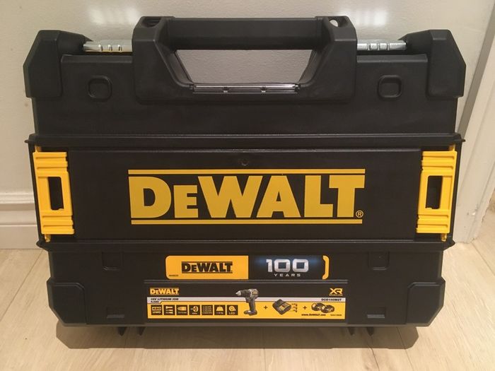 DeWalt Combi Drill & charger