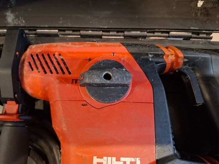 Hilti TE 30-AVR Sds + 3 Mode 110v