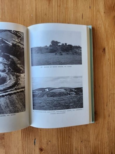 Antiquities Of The Irish Countryside.  By Sean P. Riordain. Hardback With Dustjacket In Good Condition.