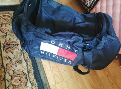 Tommy travel bag