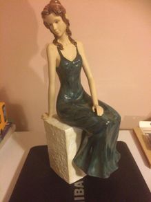 Annie Rowe Leonardo figure free postage