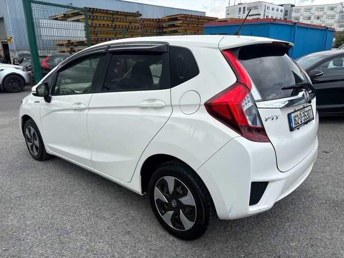 2016 Honda Fit 1.5L Petrol Hybrid Auto New NCT 05/2028