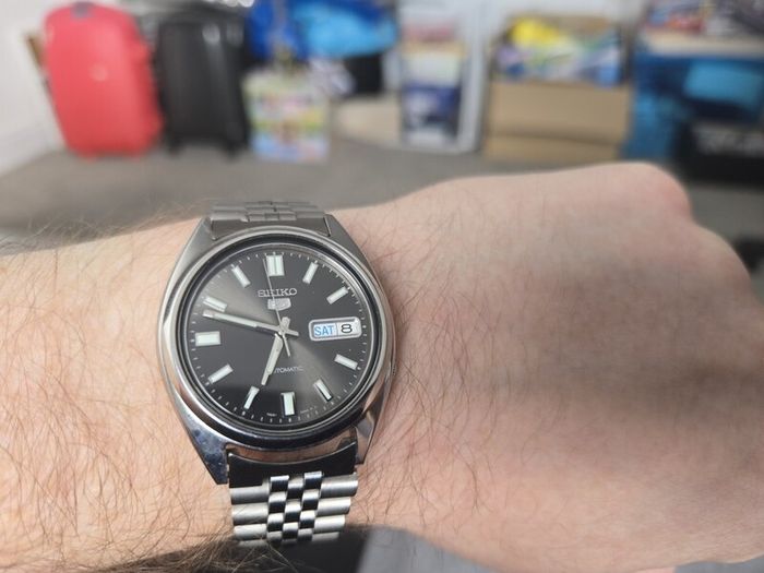 Seiko 5 SNXS79 with Grey Sunburst Dial