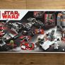 Lego Star Wars: Defense of Crait (75202) Image 2