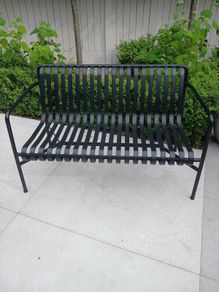 Garden benches & chairs