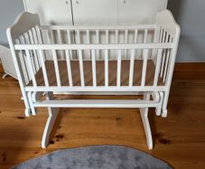 baby rocking cradle