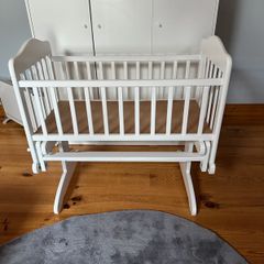 baby rocking cradle