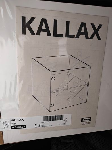 Kallax glass insert with shelf X 2