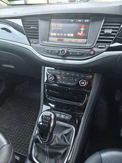 2017 Vauxhall Astra Elite 1.6 CDTI HIGH SPEC