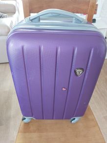 suitcase expandable