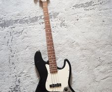 bass.