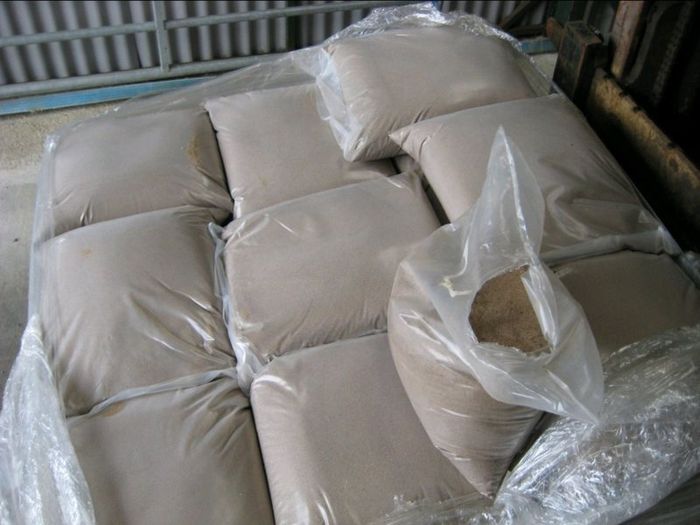 Sandblasting sand