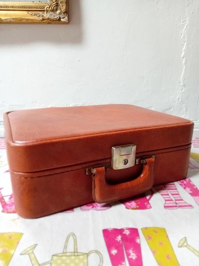 Vintage Case