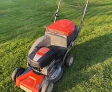 Husqvarna LC48ve mower