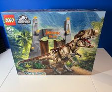 Lego Jurassic Park T-Rex Rampage - Set 75936