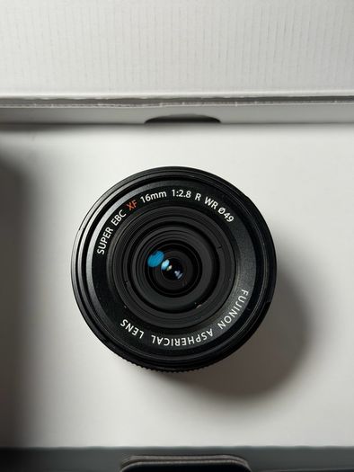 Fujifilm XF 16mm f/2.8 R WR