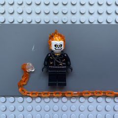 lego super heroes sh0267 Ghost Rider, Johnathon 'Johnny' Blaze minifigure- White Head, Chain Belt
