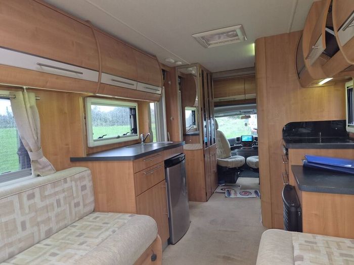 Camper