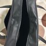 Black medium shoulder bag Image 5