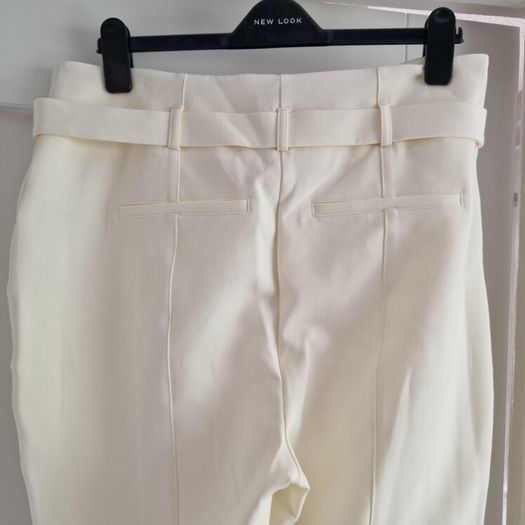 Lennon Courtney cream tailored trousers BNWT size 16