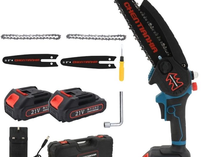 8 inch Cordless Mini Chainsaw 8inch with 2 Batteries NEW