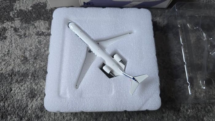 NG Models 1:200 Air France Bombardier CRJ 100