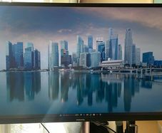 32-inch 4K UHD PC monitor Samsung