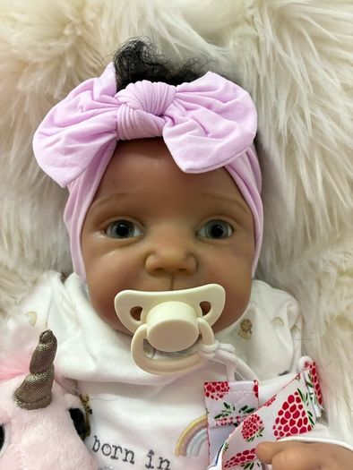 doll    Very cute reborn baby doll l