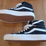 Black And White Converse size 5 Image 3